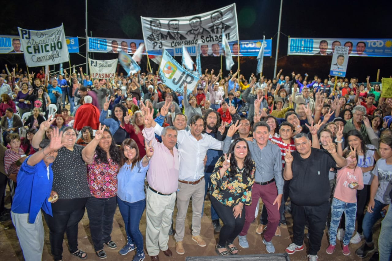 El Frente de Todos presentó sus candidatos en Los Sauces - foto  1