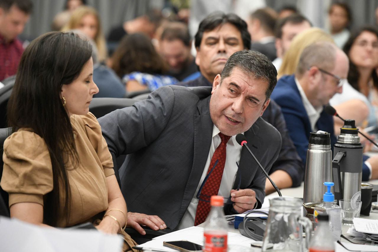 Sergio Casas “El Presidente quiere gobernar el País por decreto”